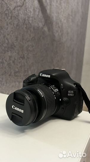 Фотоаппарат Canon 600d