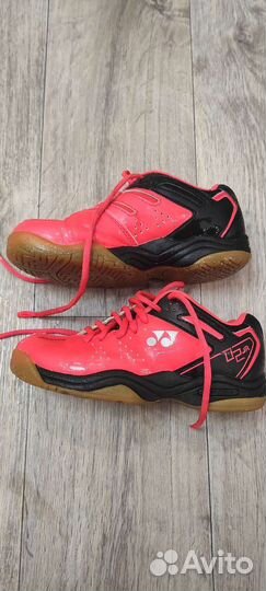 Кроссовки для бадминтона и тенниса yonex детские