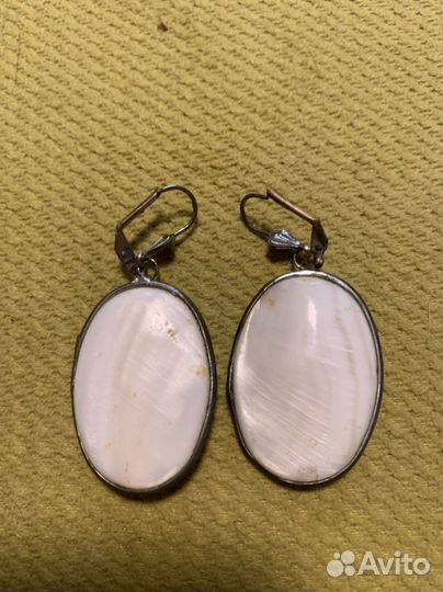 Серьги с перламутром натуральным