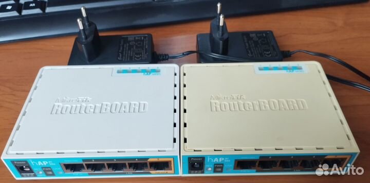 Маршрутизатор MikroTik hAP ac lite (RB952Ui-5ac2nD