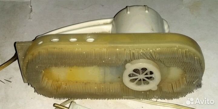 Советская электрическая щетка пылесос мзта