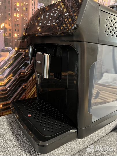 Кофемашина Philips EP1221/20 новая