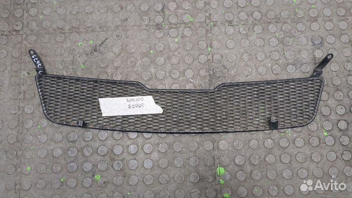 Решетка радиатора Volkswagen Passat 5, 1997