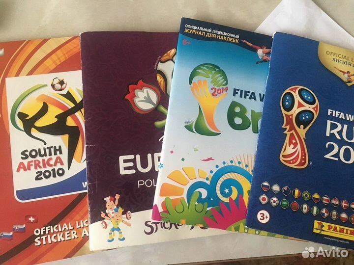 Альбомы для наклеек panini