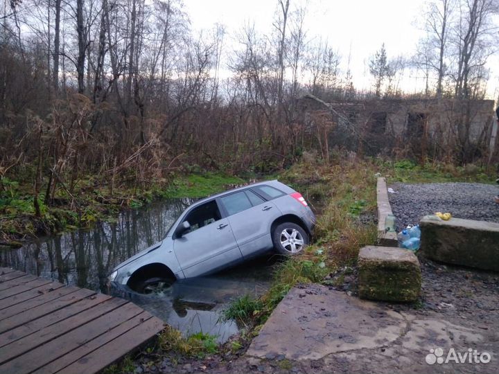Достать машину из кювета без повреждений