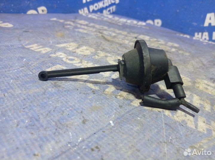 Клапан выпускной Mercedes-Benz W211 седан M272DE35