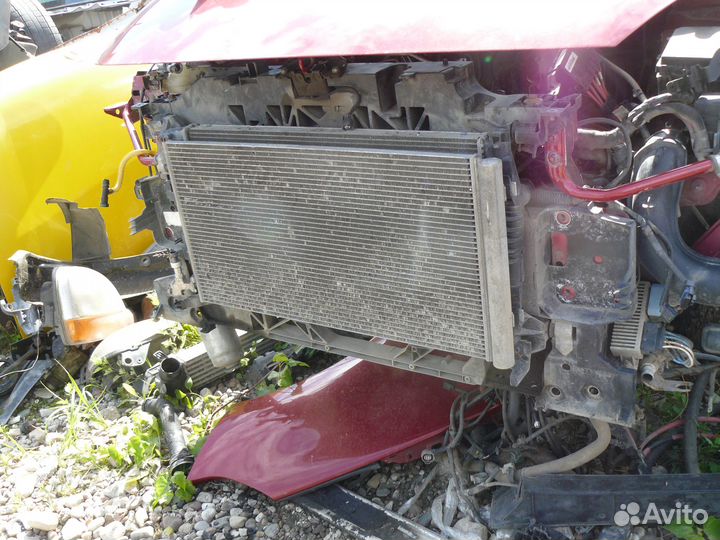 Панель передняя для Renault Grand Scenic III