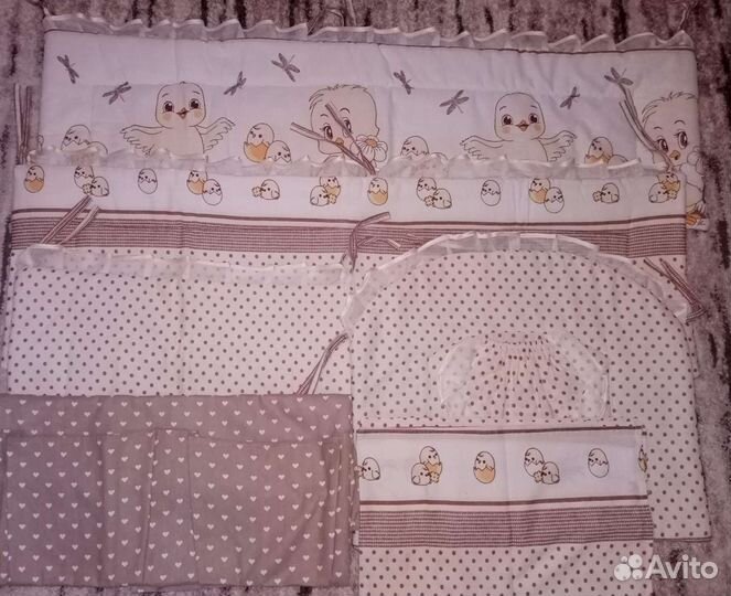 Бортики в кроватку