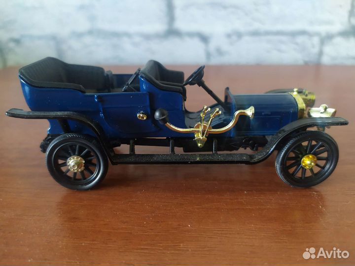 Коллекционная модель Руссобалт Фаэтон