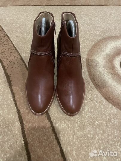 Женские ботинки Clarks