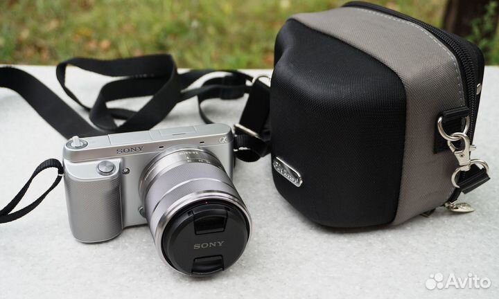 Sony Nex-F3