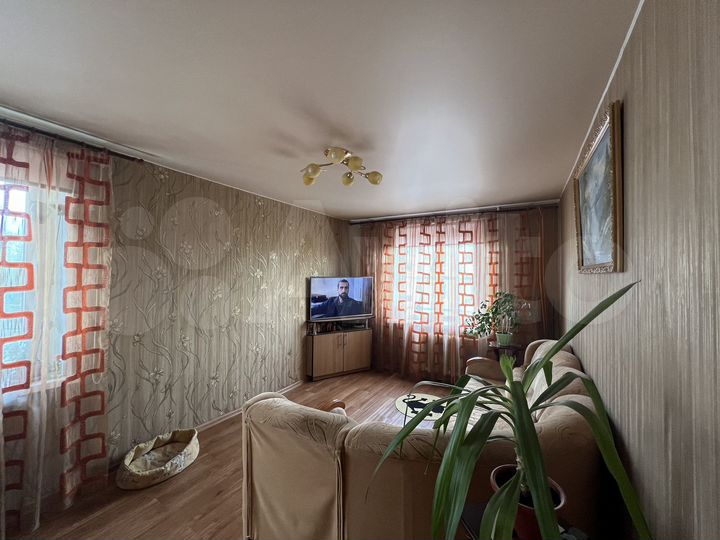 2-к. квартира, 47 м², 2/5 эт.