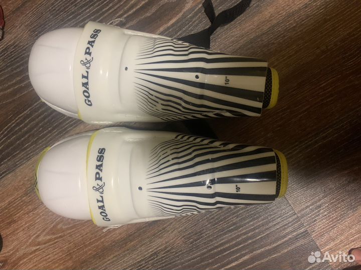 Щитки хоккейные детские