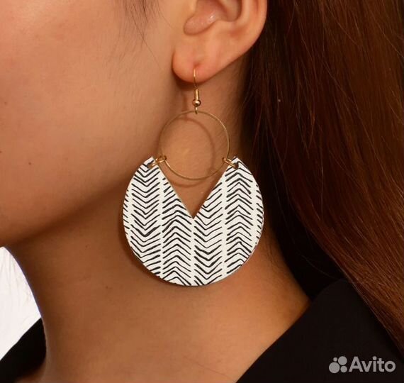 Серьги линии