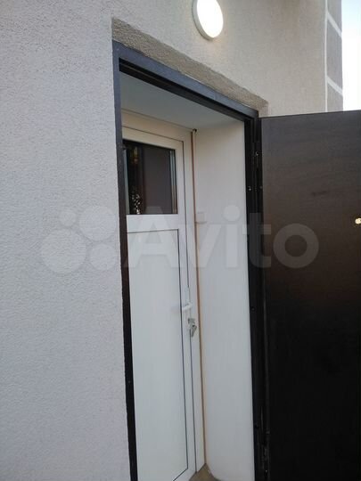 Дом 211 м² на участке 5 сот.