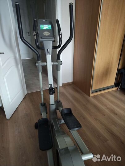 Эллиптический тренажер torneo