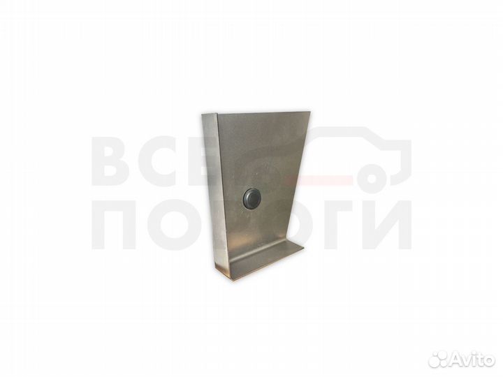 Заглушка порога Suzuki Jimny 3