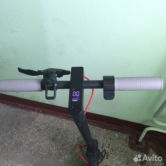 Самокат взрослый электрический