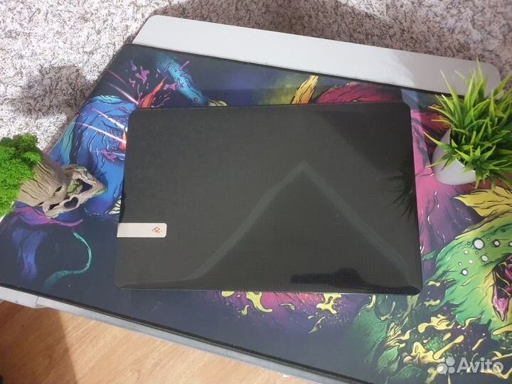 Большой быстрый Packard bell Core i5 Radeon SSD