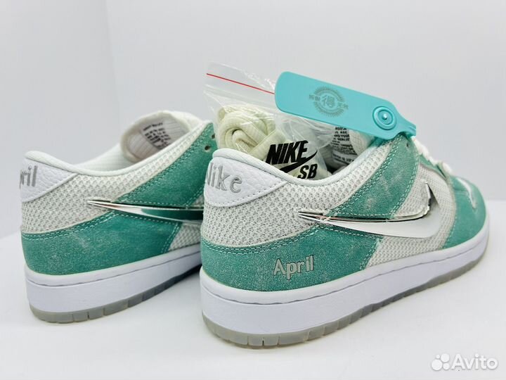 Nike SB Dunk Low April Skateboards