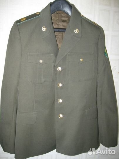 Военный пограничный китель