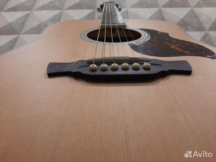 Акустическая гитара Crafter D7