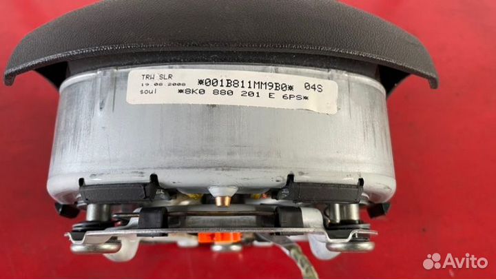 Подушка безопасности в руль Audi A4 B8 1.8 tfsi