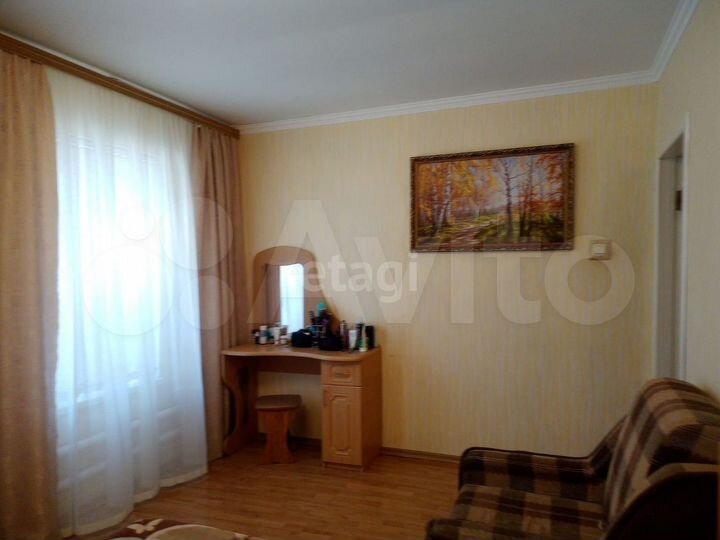 Дом 61 м² на участке 2 сот.