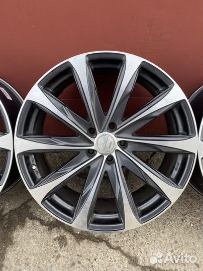 Loxarny f10; r20; 5/114.3