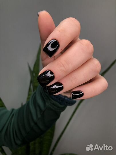 Маникюр/мастер маникюра