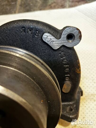 Водяной насос ямз-236, 238 н/о