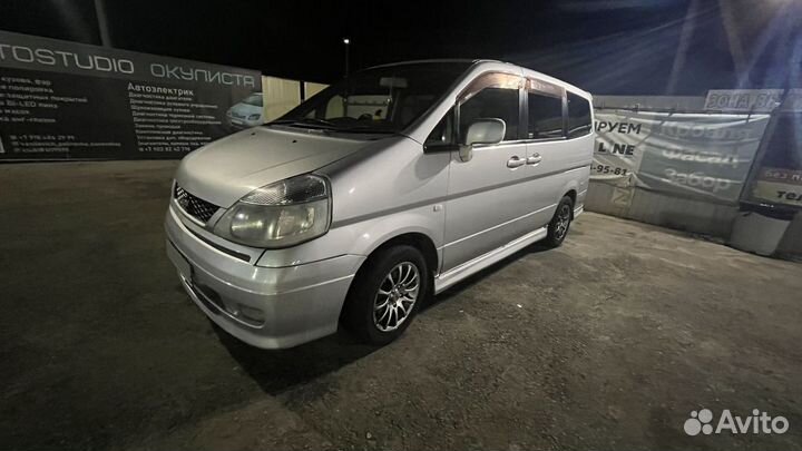 Nissan Serena 2.0 CVT, 2001, 70 000 км