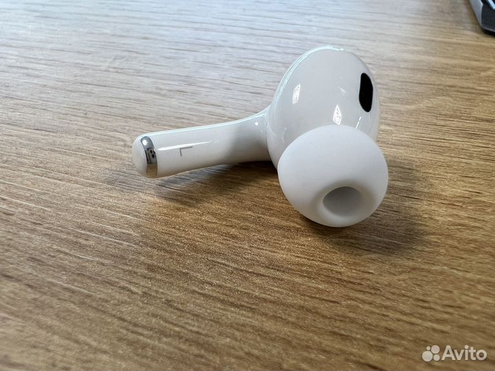 Левый наушник AirPods Pro 2 оригинал