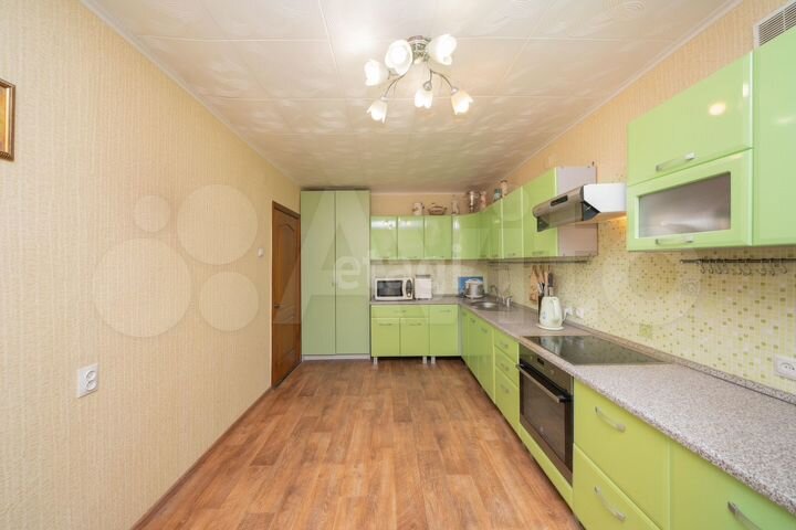 4-к. квартира, 92,2 м², 2/5 эт.