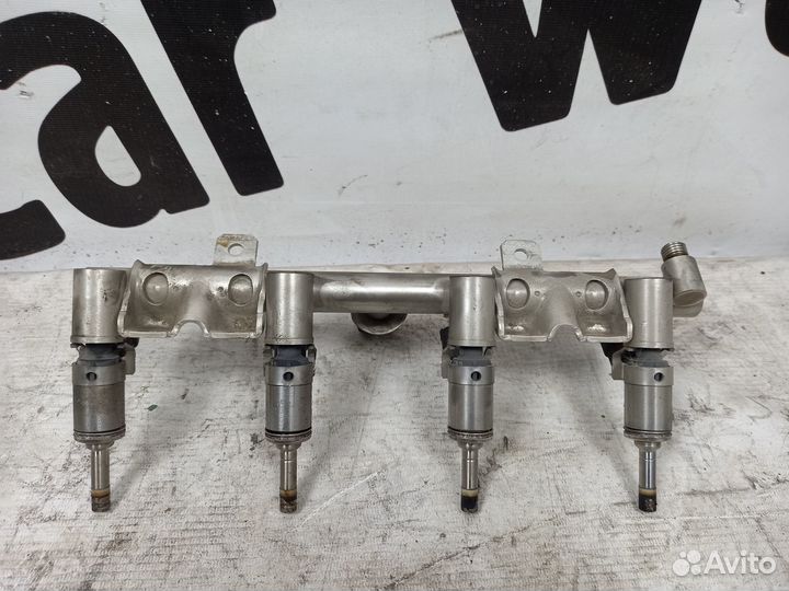 Топливная рампа BMW F20