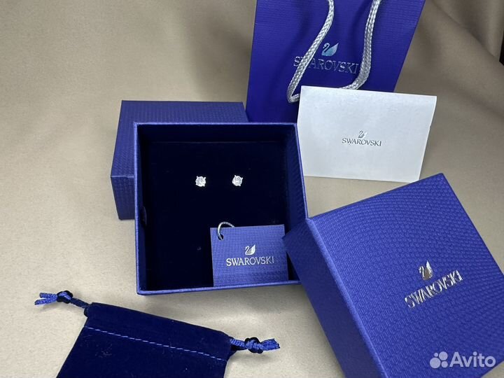 Swarovski серьги пусеты