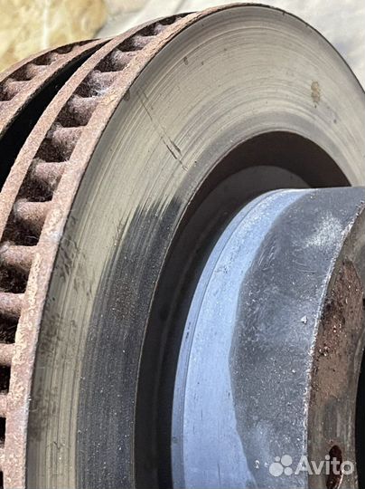 Диск тормозной Toyota Land Cruiser 200