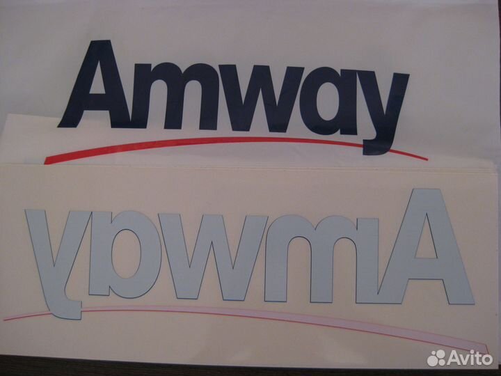 Наклейка на стекло 