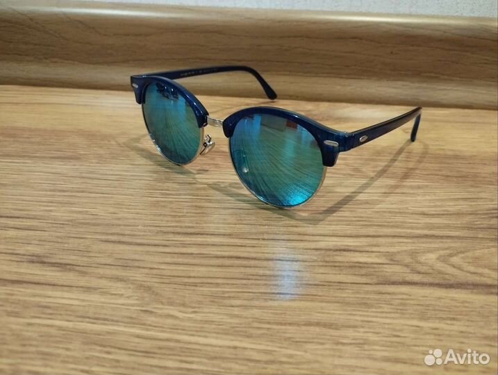 Солнцезащитные очки с поляризацией