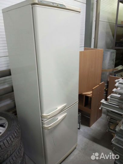 Холодильник