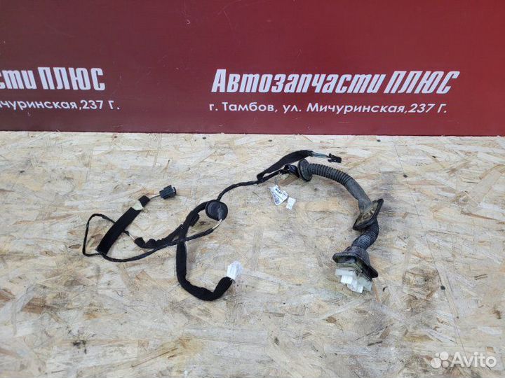 Проводка двери передняя правая Renault Logan