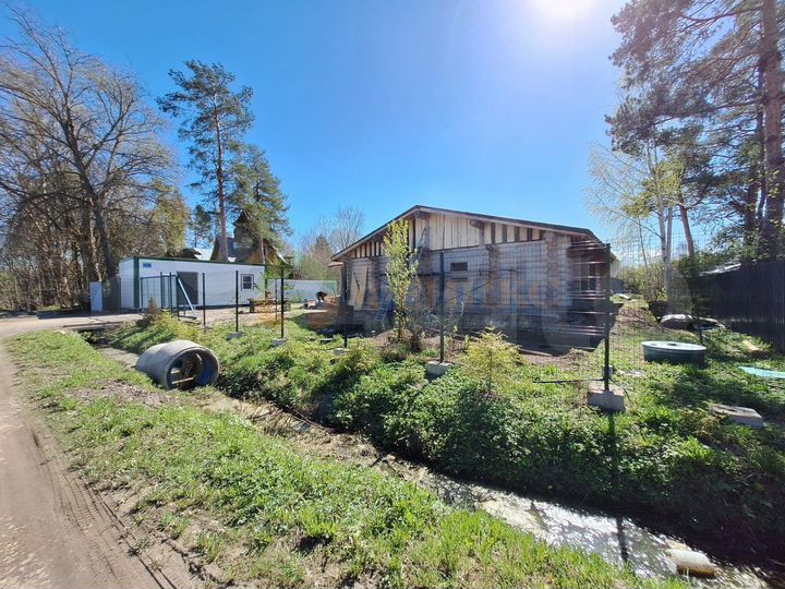 Дом 181 м² на участке 18 сот.