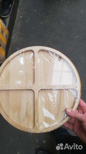 Деревянная тарелка
