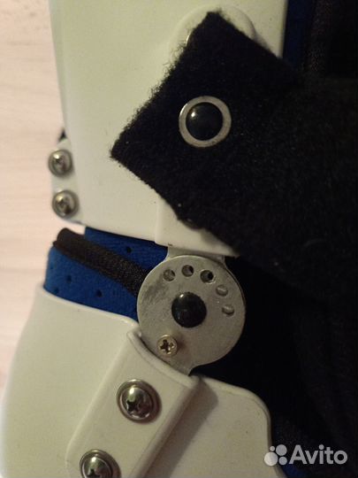 Ортез на голеностопный сустав