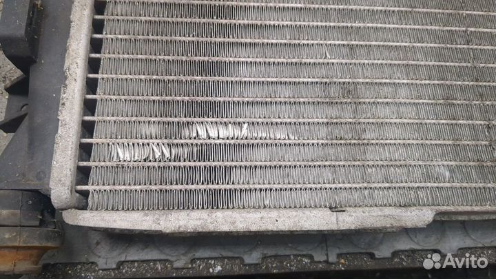 Радиатор охлаждения двигателя Jaguar X-type, 2007