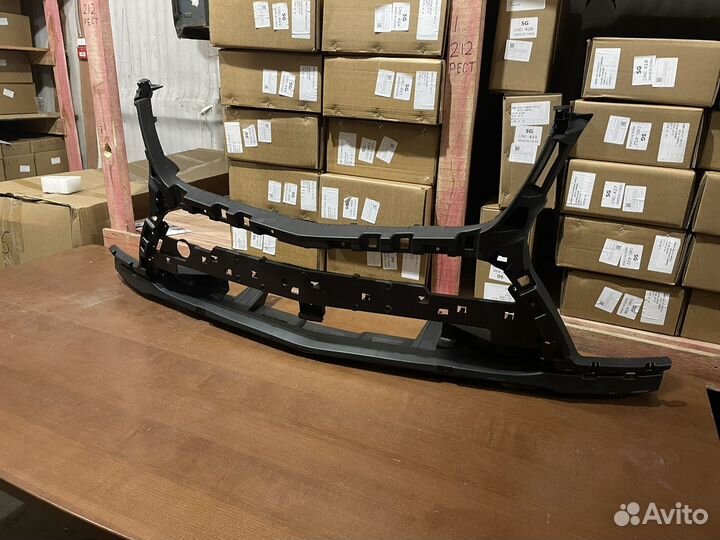 Каркас бампера на Mercedes GL X166