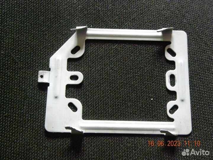 Видеодомофон JS-228M и три камеры