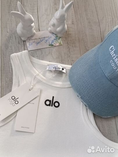 Alo yoga топ майка премиум s m L белая