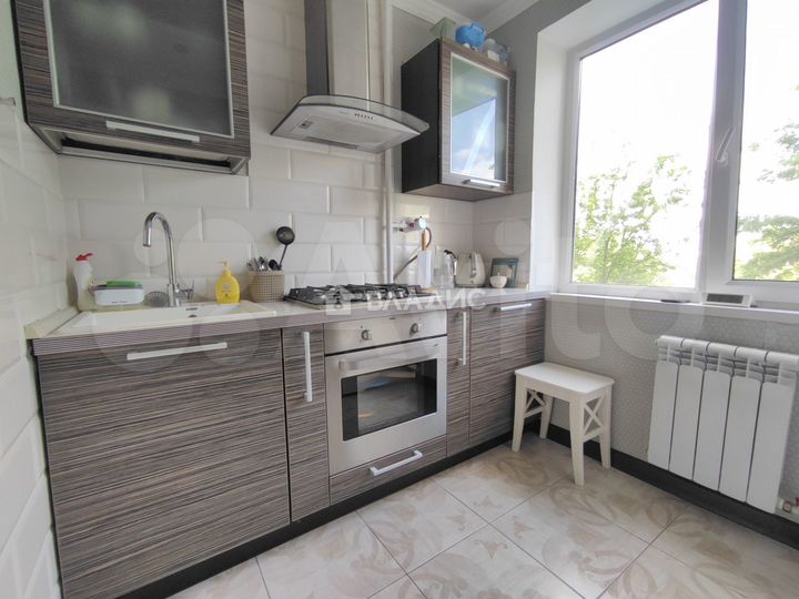 2-к. квартира, 45 м², 3/9 эт.
