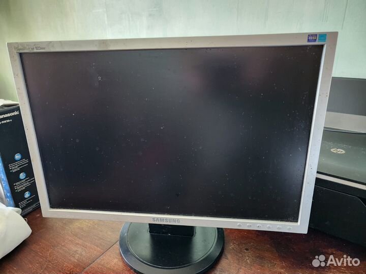 Монитор Samsung + клавиатура + мышка